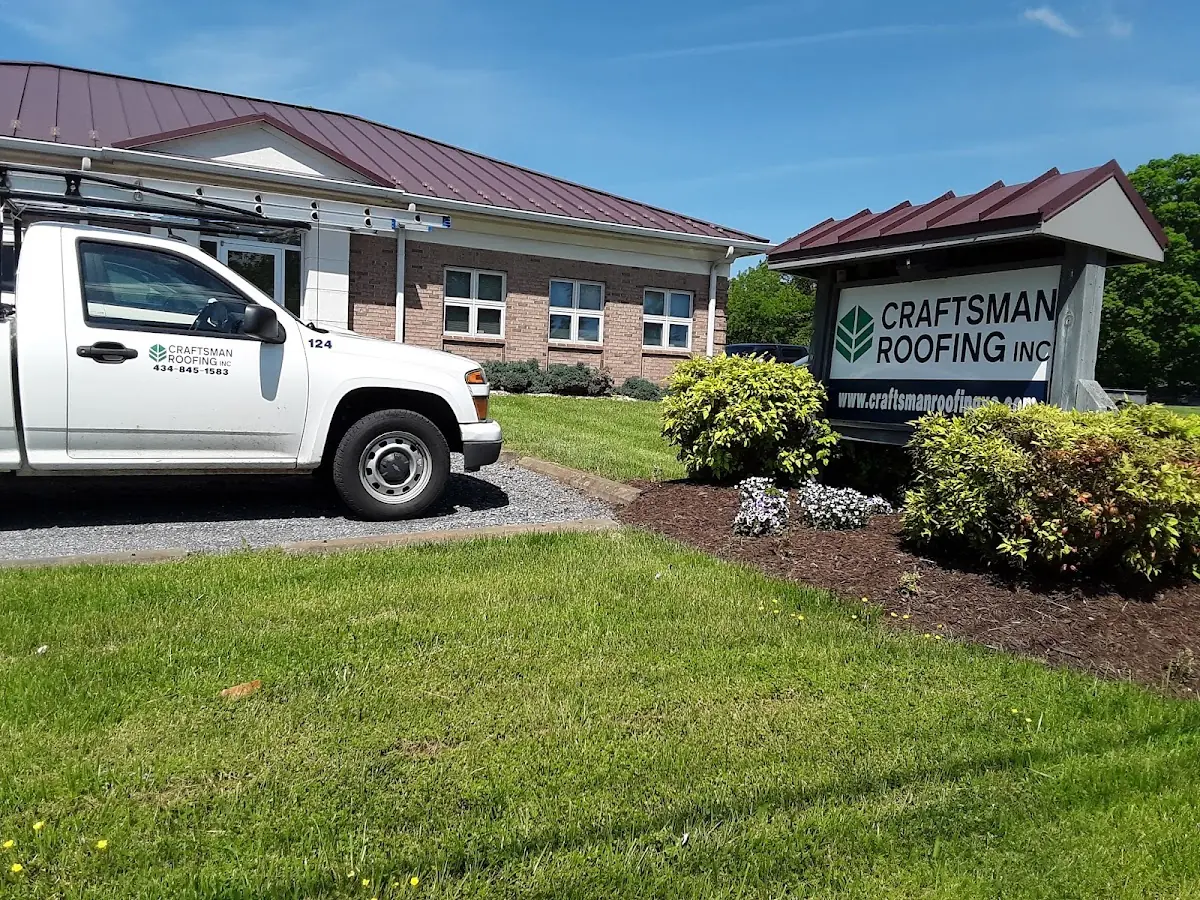 Quality Soffit & Fascia Repair by experienced craftsmen in New North Roland Park - Poplar Hill